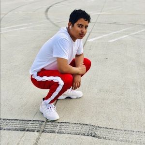 Meet your Posher, Jesus